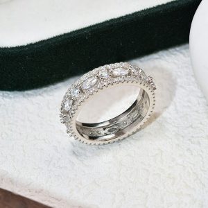 Retro Women's Micro Finger Ring Full Circle Diamond & Hollow White Lab Diamond Double Row Classic Style Ring